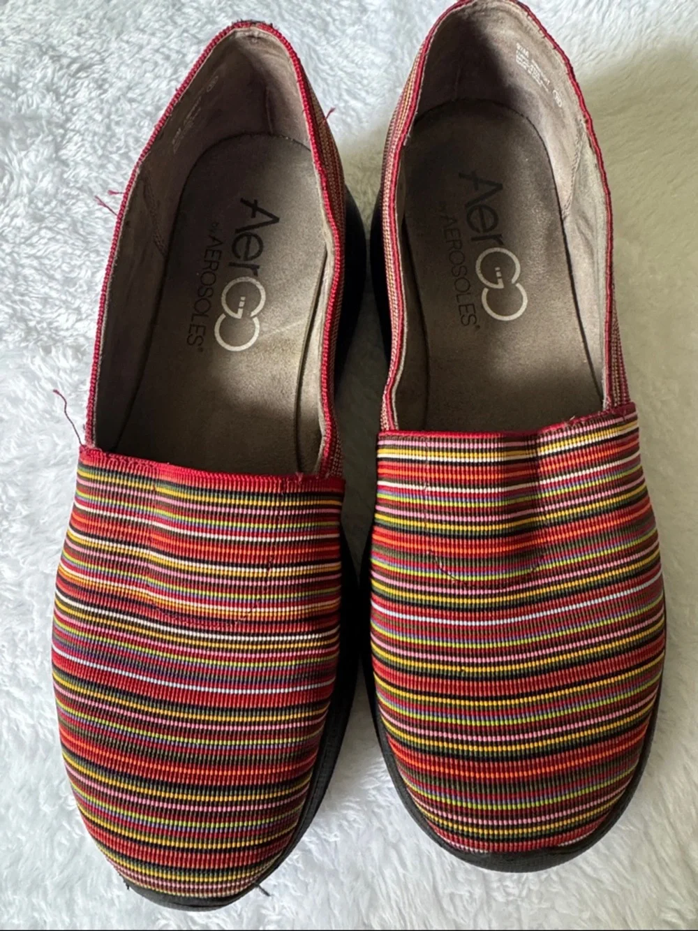 Aerosole Multicolor Slip-On Casual Shoes for Women - Picture 2 of 5